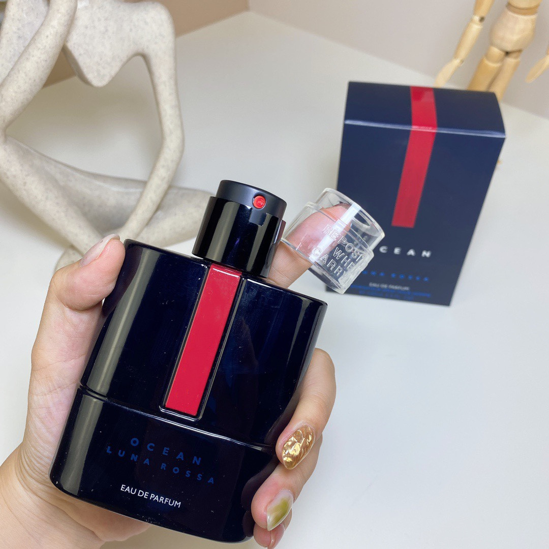 Top Lada Red Moon Vrouwelijke  - Perfume Top Fragrance recensie en prijs
